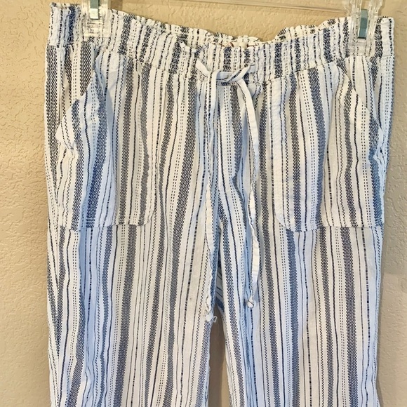 SO Linen Pants Medium White Blue Striped Smocked Waistband Ties Pockets - Picture 2 of 13